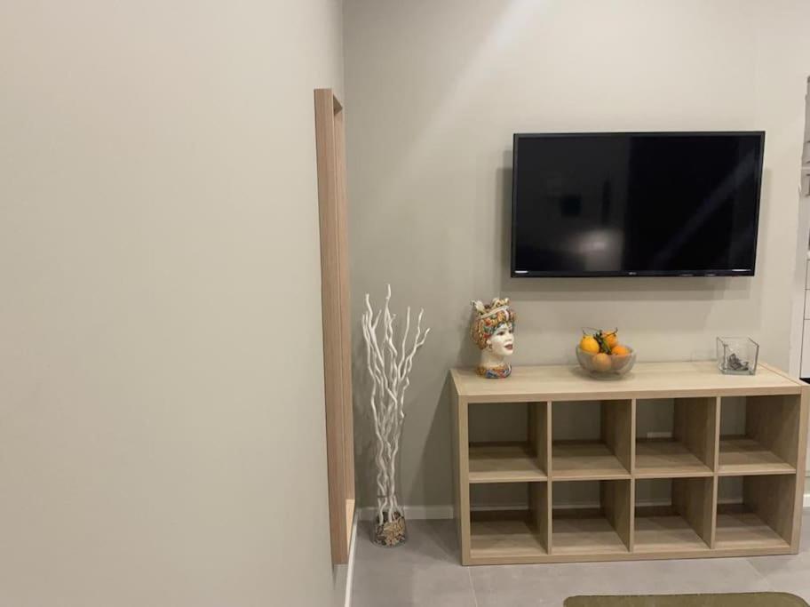 Conny'S House Apartment Catania Bagian luar foto