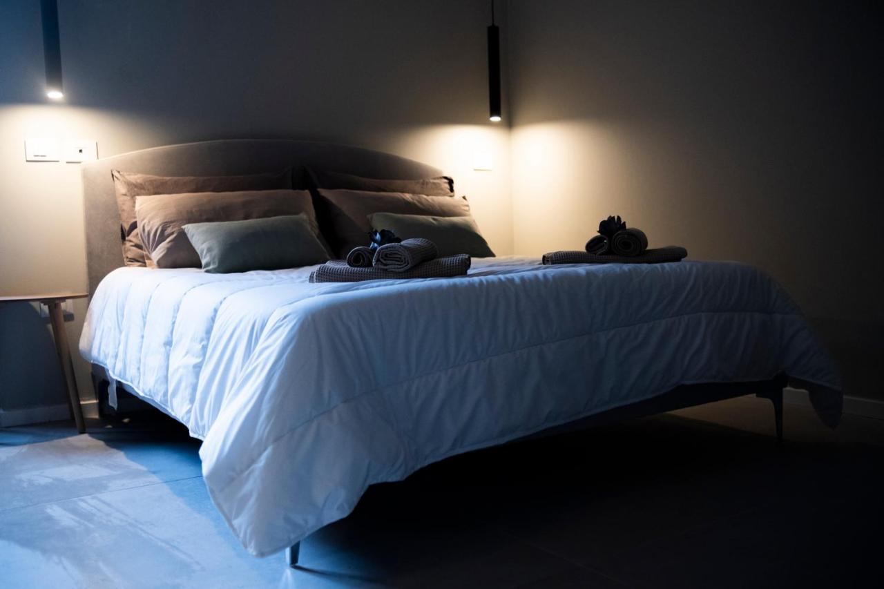 Conny'S House Apartment Catania Bagian luar foto